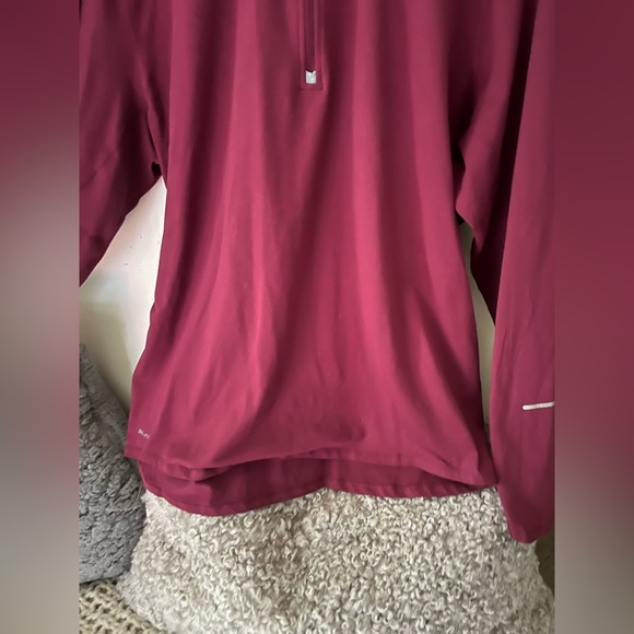 Nike thin quarter zip size L - Picture 3 of 4